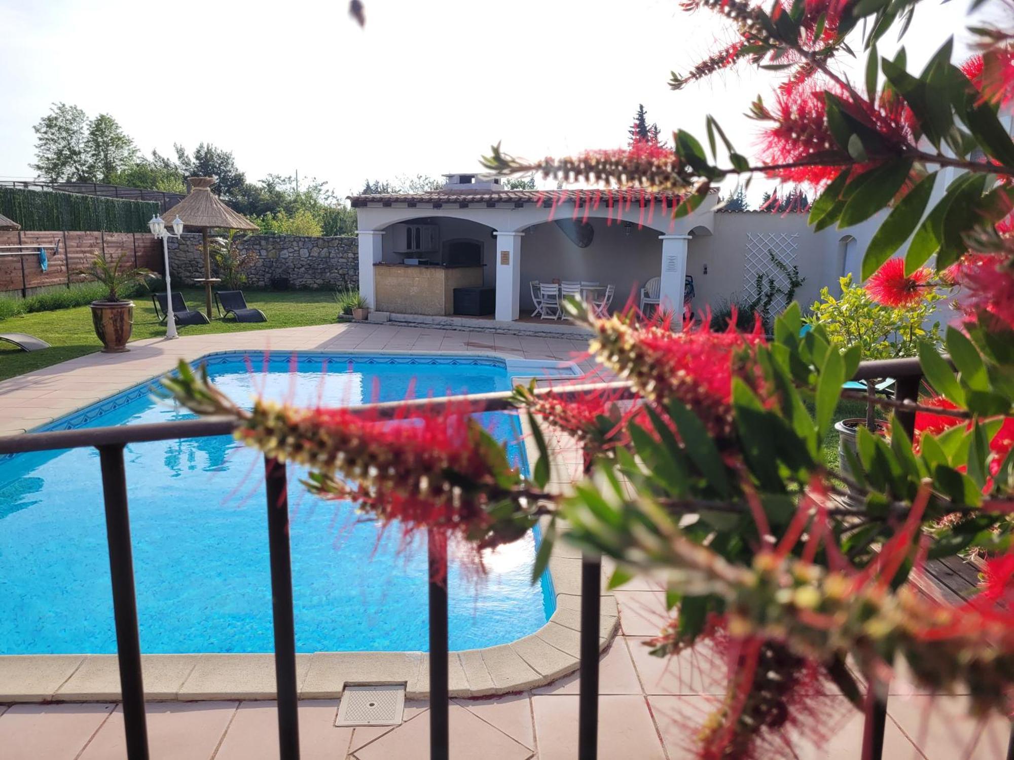 Aramon Le Gite De Lolivier En Provence מראה חיצוני תמונה